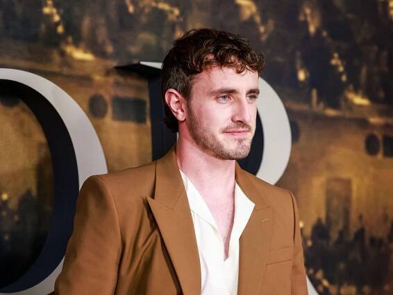 Paul Mescal Can't Stop Wearing This Perfect Red-Carpet Suit