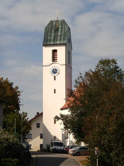 Kirchberg vorm Wald