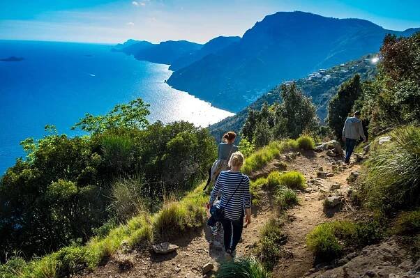 SAIL AND HIKE (Hiking on the Amalfi Coast and the path of the Gods)