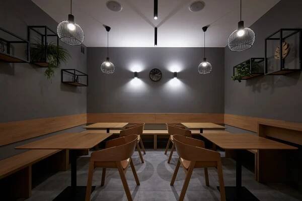 Sportcentrum a bistro Plechovka, Dubeč | CZECH DECO TEAM