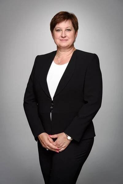 Článek Seznam Zprávy: Nervozita v Agrofertu. Trojjediná role dohání vlivnou „Babišovu pokladní“ – Fámy a Fakta