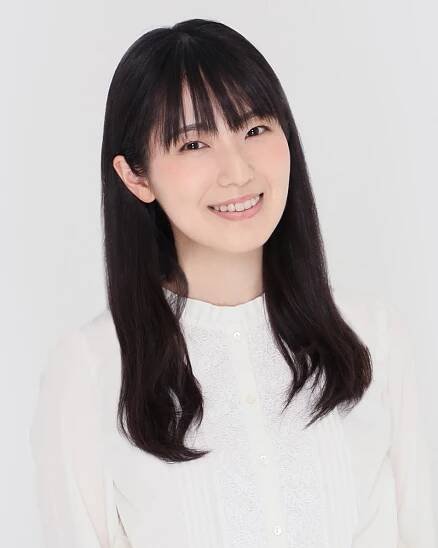 井藤春名役 石川由依