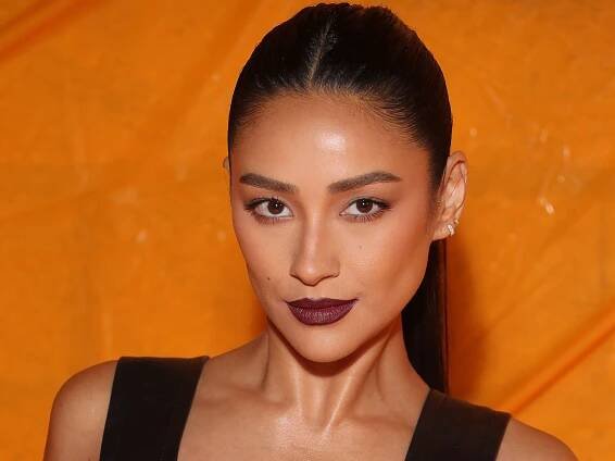 Shay Mitchell With Cowboy Copper Hair Sent Me Right Into an Alternate Universe — See Photo