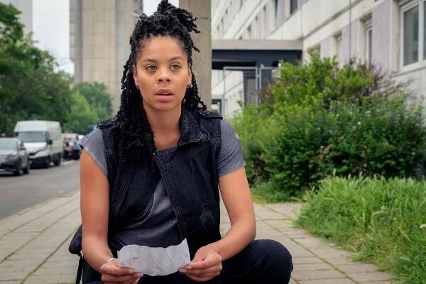 Blutige Anfänger - Cop-Killer - Z filmu - Jane Chirwa
