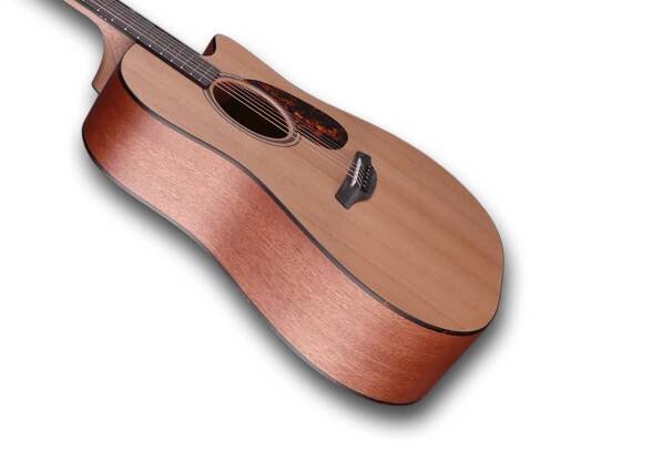 Blue CM Lakovani Furch Guitars