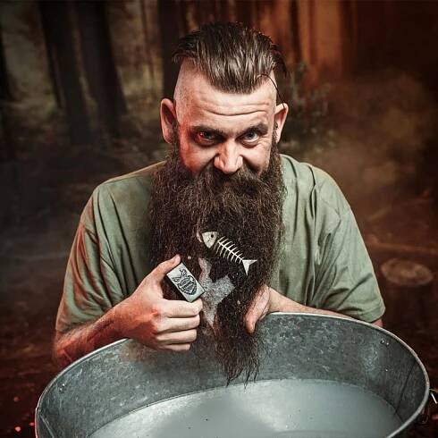Tuhé mýdlo na vousy ANGRY BEARDS Beard soap Wesley Wood 50 g