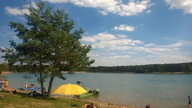 Jezero Lhota