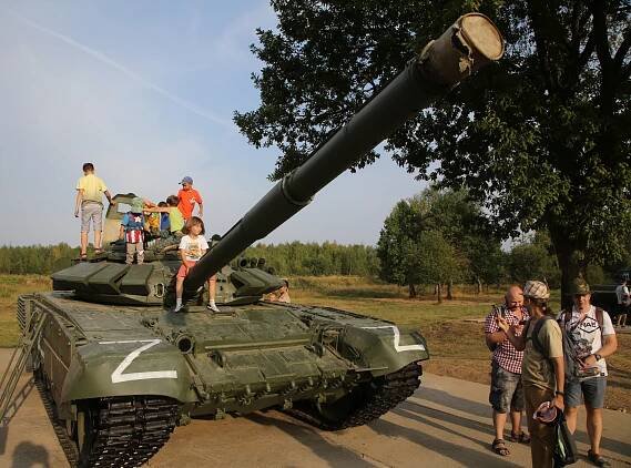 Russia Has Lost Over 2,000 Tanks Since War Began—Ukraine