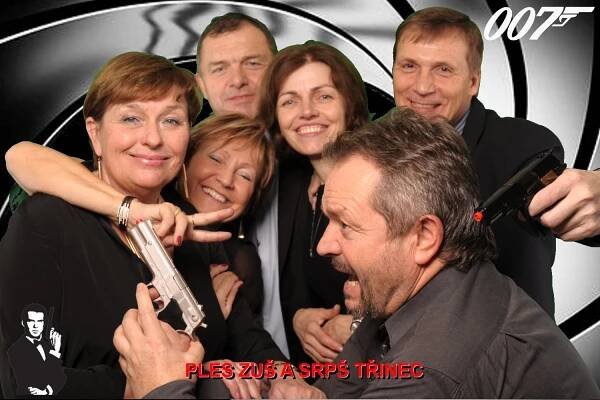 Ples ZUŠ a SRPŠ Třinec | PhotoBudka