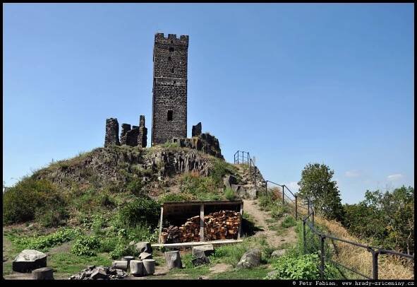 Házmburk – fotografie / hrady-zriceniny.cz