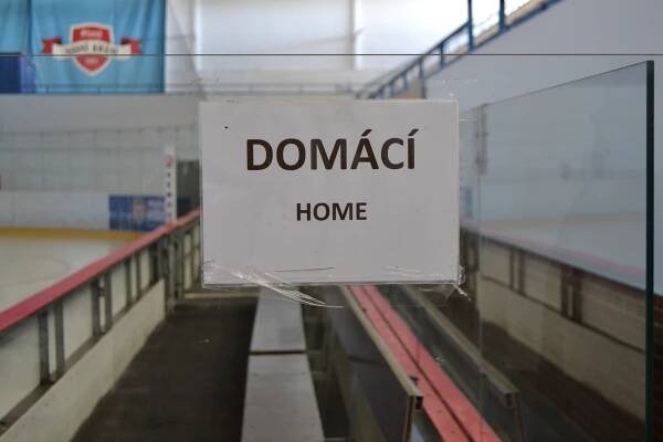 Slánský zimní stadion už je v provozu, nyní čeká modernizaci hotelová část