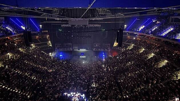 DJ Wich rozbouřil O2 arénu, Ektor chyběl. Rytmus zpíval s Darou jejich společný hit