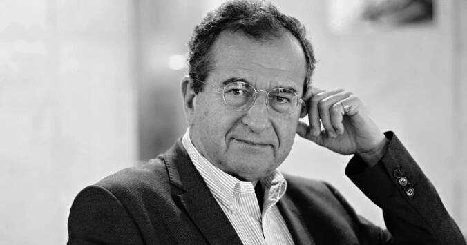 Cyril Höschl o rodičovství, svobodě a věcech mezi řádky. Poslechněte si osobně laděný rozhovor s uznávaným českým psychiatrem
