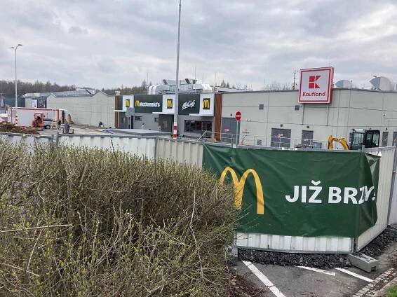 Kdy otevřou? Stavbaři výrazně pohnuli s havířovským McDonald’s
