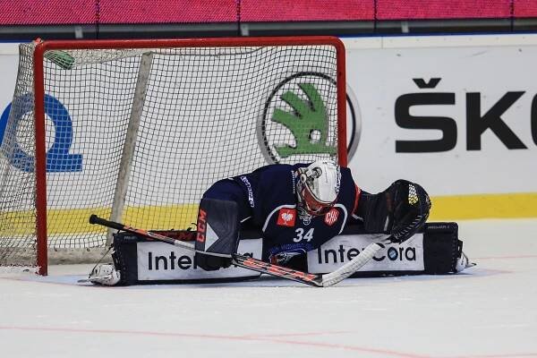 Pohár pro mistry a čtyři tisíce zvědavců. V Plzni odstartovala hokejová Liga mistrů