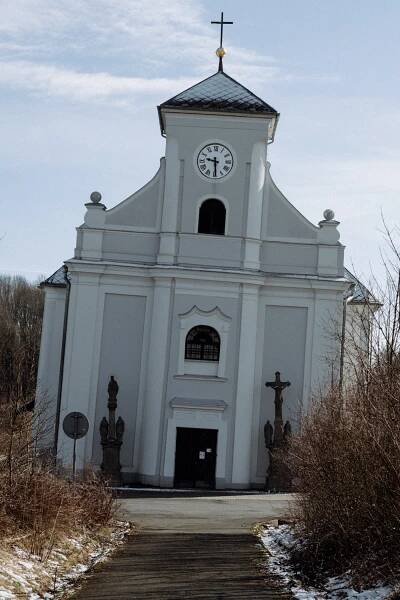 Šikmý kostel – Jakub Kadlec
