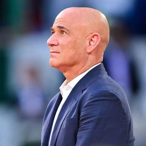 BBC sent immediate Andre Agassi plea during Carlos Alcaraz vs Taylor Fritz Wimbledon clash
