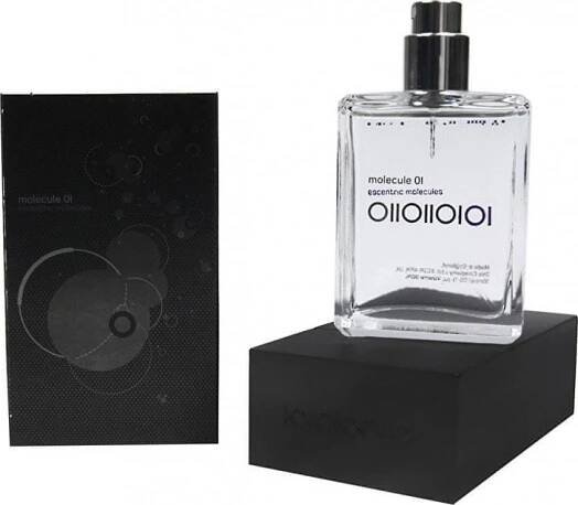 Escentric Molecules Molecule 01 U EDT 30 ml v kovovém pouzdře od 1 995 Kč