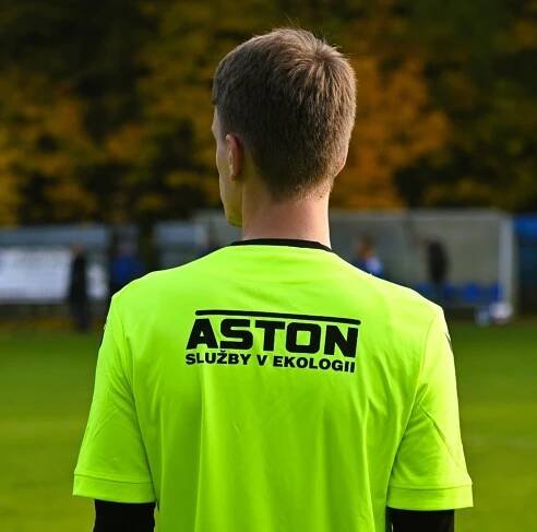 Derby se skvělou atmosférou pro sebe urvali fotbalisté Katovic