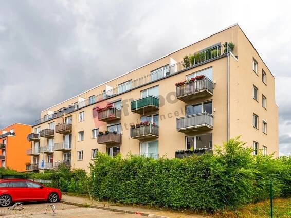Prodej bytu 2+kk, 48 m2 s balkonem, garážovým stáním a sklepem v novostavbě bytového domu Ječná ul. | Reality.iDNES.cz 