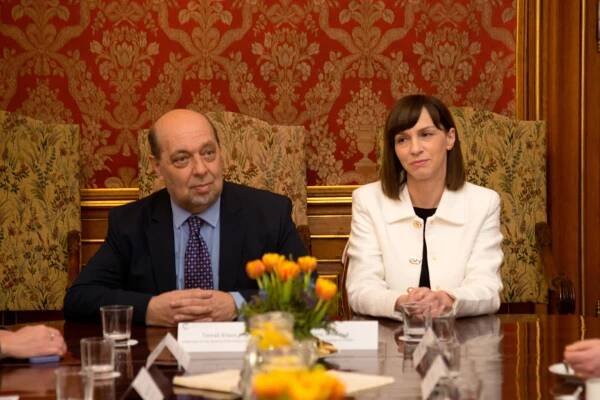 Fotka: Pověřená ředitelka CDMP Jana Jirásková a Tomáš Kraus ze správní rady