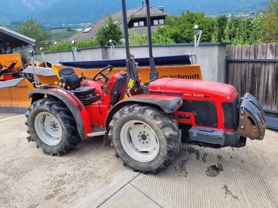 Antonio Carraro SRX 8400 - GB245, Gebrauchtmaschine, Rok výroby: 2004, Moto-hodiny : 3200 Stunden (Obrázek 1)