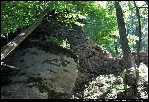 Rabštejn u Rýmařova – fotografie / hrady-zriceniny.cz