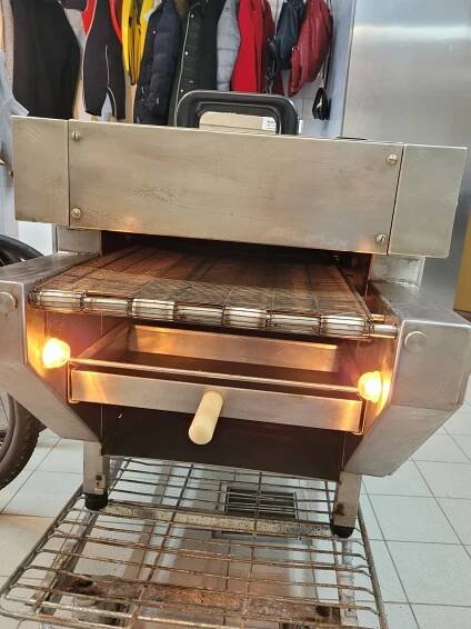 Bretzelnetzbandbackofen – Basic-Back-Service