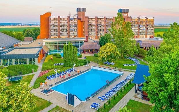Maďarsko u lázní Bükfürdo: Danubius Hotel Bük **** s all inclusive a bohatým neomezeným wellness + dítě zdarma