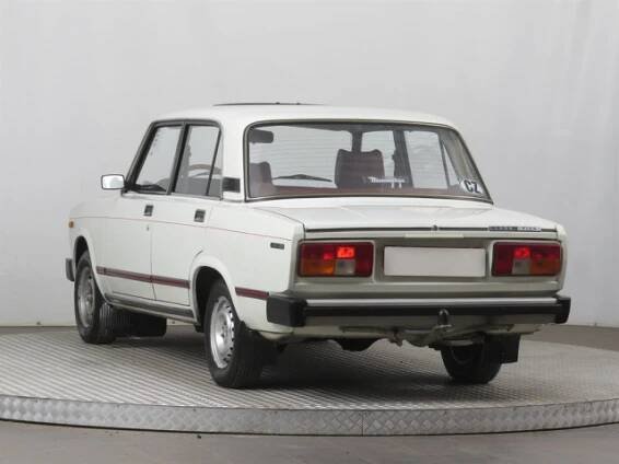 Lada 2105