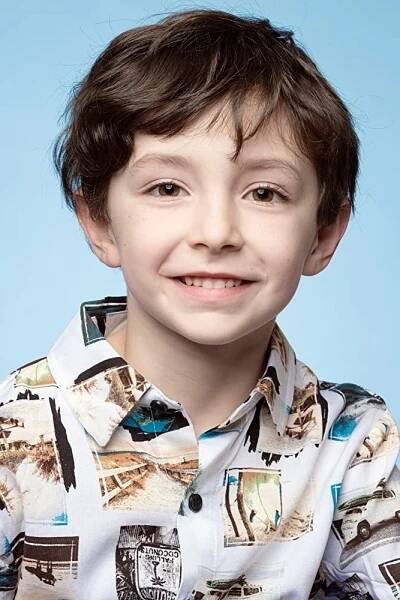 Connor Esterson herec