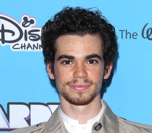 Cameron Boyce Dies: ‘Descendants’ & ‘Jessie’ Star Was 20