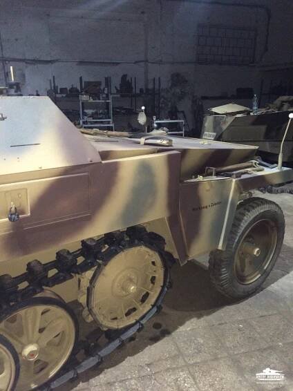 Sd.Kfz. 250/3 ausf B — Dmitry Bushmakow Restoration