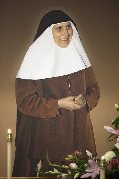 María Isabel Salvat Romero