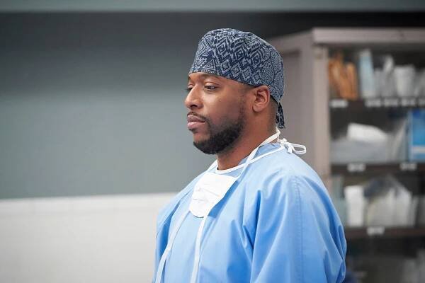 Nemocnice New Amsterdam - 14 let, 2 měsíce a 8 dní - Z filmu - Jocko Sims