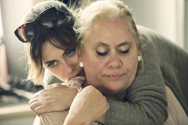 Carmina y amén. - Z filmu - María León, Carmina Barrios