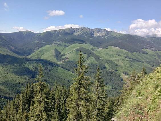 Bike & hike: Jánskou dolinou do Svidovského sedla a na Ohnište | HIKING.SK