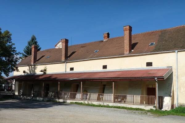 Soubor:Dříteň, zámek 05.jpg – Wikipedie
