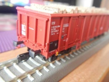 nakladní vagon CSD Eas-u naklad dreva TILLIG - Modelová železnice