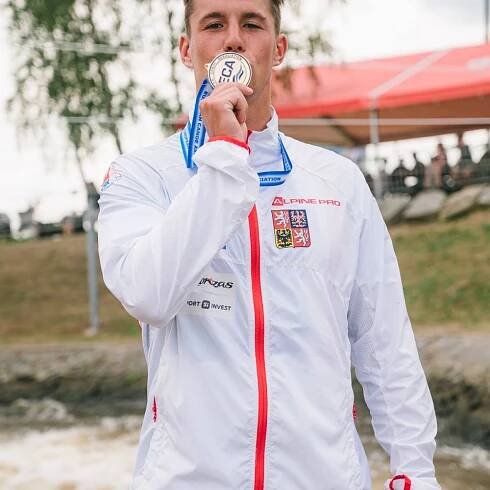 OFICIÁLNÍ stránka českého slalomáře Jakuba Krejčího