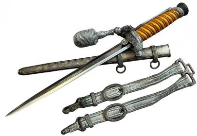 Heer Officer dagger with hangers and portepee