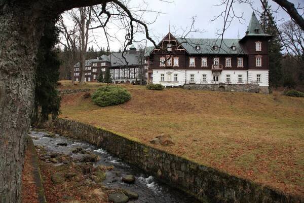 Karlova Studánka