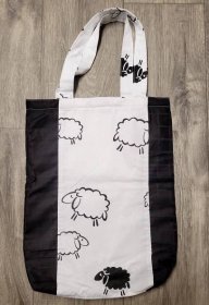 Plátěná taška bílo černá s ovečkami