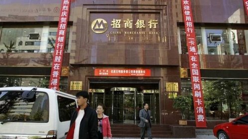 Čína pomáhá KLDR obcházet sankce, pod Trumpovým tlakem začala couvat - Novinky