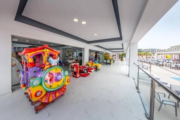 Caretta Paradise Resort & Waterpark