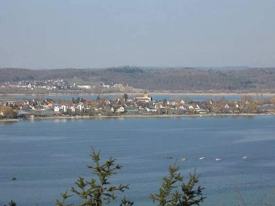 Súbor:St. Georg Reichenau.JPG – Wikipédia