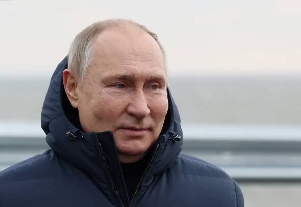 Putin přijel na inspekci Kerčského mostu