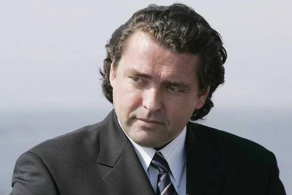 Alias - Hotová věc - Z filmu - Angus Macfadyen