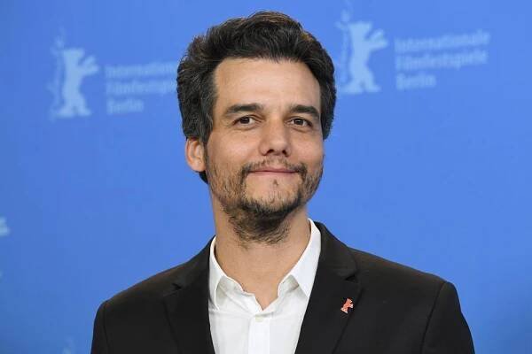 15 February 2019, Berlin: 69th Berlinale, Photocall 'Marighella', Competition: Wagner Moura, director Photo: Ralf Hirschberger/dpa | usage worldwide (117041570)