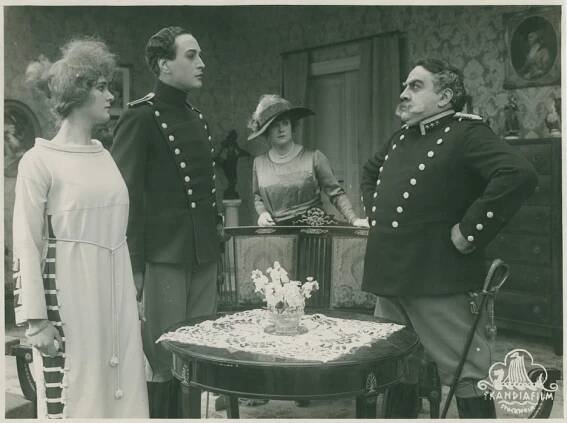 Violet Molitor, Gösta Ekman, Emile Stiebel - Gyurkovicsarna - Z filmu